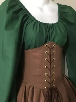Ensemble jupe corset et chemise à manches évasées style gothique médiéval pour femme