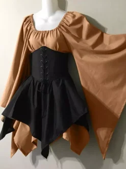 Ensemble jupe corset et chemise à manches évasées style gothique médiéval pour femme