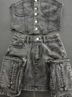 Ensemble jupe et haut deux pièces bleu ciel clair style streetwear sexy sans bretelles idéal pour l'été