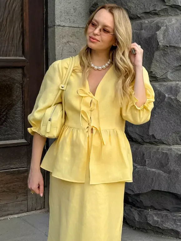Ensemble jupe longue péplum pour femme deux pièces élégantes - Jaune n艙ud français sur le devant manches bouffantes - Vacances d'été à la plage 2026