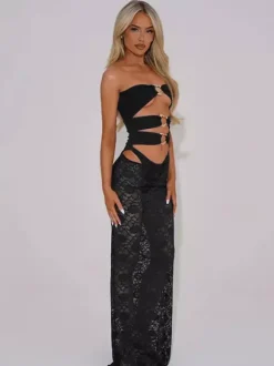 Ensemble maillot de bain noir sexy en dentelle sans bretelles dos nu jupe longue et soutien-gorge.