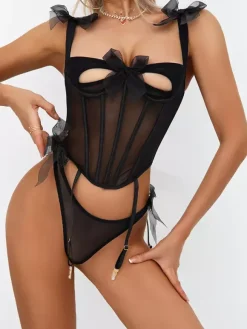 Ensemble soutien-gorge et culotte sexy noir 2 pièces avec découpes