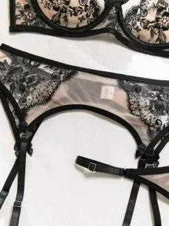 Ensemble soutien-gorge et culotte 4 pièces en dentelle transparente blanche à imprimé floral