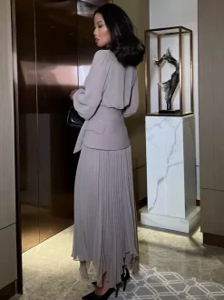 Ensemble trois pièces élégant à manches longues pour femme - Chemisier en mousseline à col noué et ceinture assortie et jupe maxi - Idéal pour une soirée de printemps au bureau (2026)