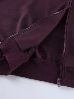 Ensemble athleisure pour femmes actives - Survêtement prune à capuche et fermeture éclair jambes larges - Collection printemps 2026 - Vêtements de yoga et de détente