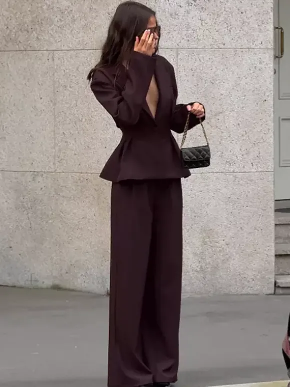 Ensemble blazer péplum marron foncé pour femme - Pantalon large à taille plissée et coupe slim - Tenue de bureau printemps 2026