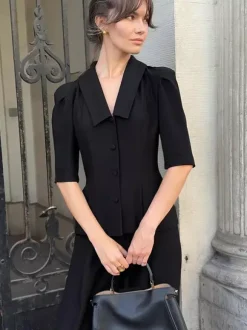 Ensemble coordonné sophistiqué style français pour femme - Haut à manches bouffantes et col cranté pantalon noir à jambes larges - Tenue de travail été 2026