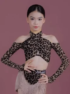 Ensemble de costumes de danse latine pour fille : jupe à franges en polyester noir haut à manches longues.