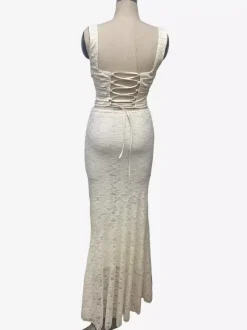 Ensemble deux pièces en dentelle : crop top à col carré et jupe longue sirène pour femme (collection 2026)