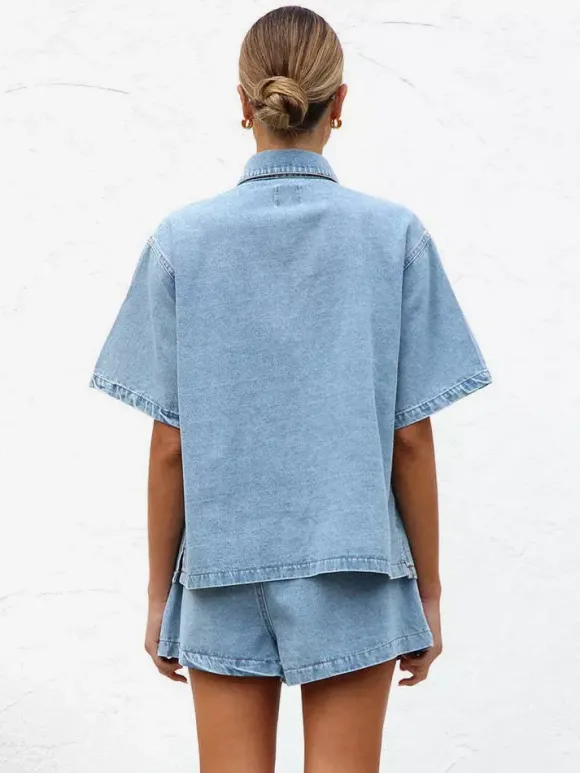Ensemble deux pièces en jean délavé moyen pour femme - Short à cordon et chemise boutonnée - Tenues décontractées d'été 2026