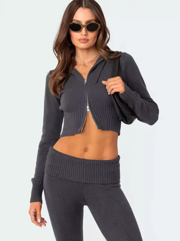 Ensemble deux pièces pour femme 2026 : sweat à capuche court zippé en maille et pantalon évasé