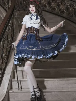 Ensemble Lolita classique chemisier blanc jupe bleue et corset trois pièces style steampunk