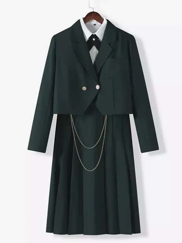 Ensemble Lolita JK d'uniforme scolaire japonais composé d'un manteau d'une chemise et d'une jupe à manches longues avec chaînes noires.