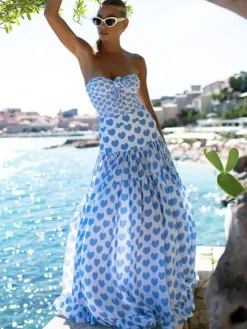 Ensemble maillot de bain une pièce et jupe longue à motif c艙ur pour l'été 2026