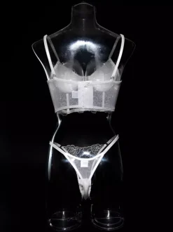 Ensembles 2 pièces de lingerie de mariée : soutien-gorge et culotte blancs en dentelle à volants