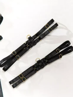 Ensembles 4 pièces de lingerie en dentelle : soutien-gorge et culotte noirs à lacets ajustables
