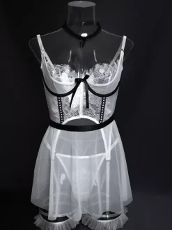 Ensembles de lingerie de mariée pyjamas n艙uds blancs lingerie d'intérieur transparente 5 pièces