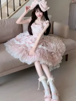 Ensembles de robes Sweet Lolita roses à volants dentelle et n艙uds avec cape