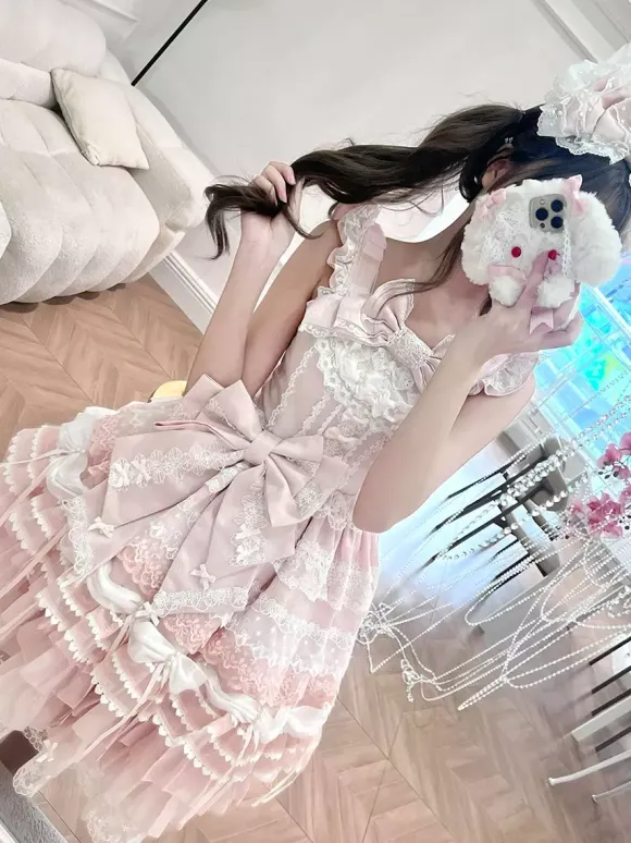 Ensembles de robes Sweet Lolita roses à volants dentelle et n艙uds avec cape