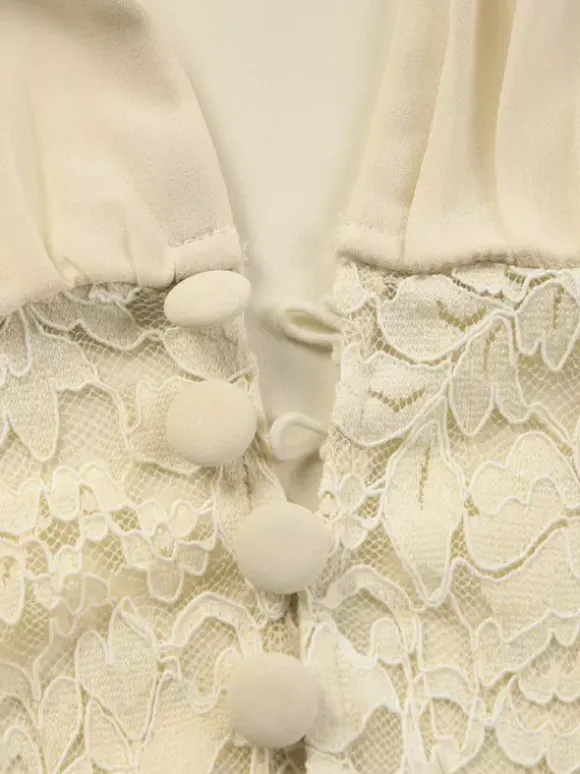 Ensembles deux pièces : jupe robe maxi couleur abricot tenue de villégiature boutons col en V manches longues.