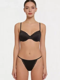 Ensembles soutien-gorge et culotte deux pièces en dentelle couleur chair pour mariée