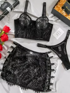 Ensemble soutien-gorge et culotte 3 pièces bordeaux à lacets et imprimé floral transparent