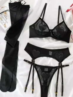 Ensemble soutien-gorge et culotte en dentelle rouge sexy pour femme 4 pièces.