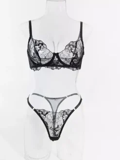 Ensemble soutien-gorge et culotte deux pièces en dentelle noire à volants