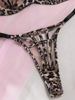 Ensemble soutien-gorge et culotte deux pièces marron à lacets et imprimé léopard