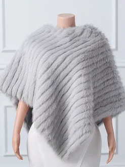 Enveloppes de mariage blanches à col haut  couverture de mariée en fausse fourrure