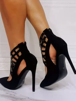 Escarpins à talons aiguilles et bout pointu à lanières et talons hauts noirs chics