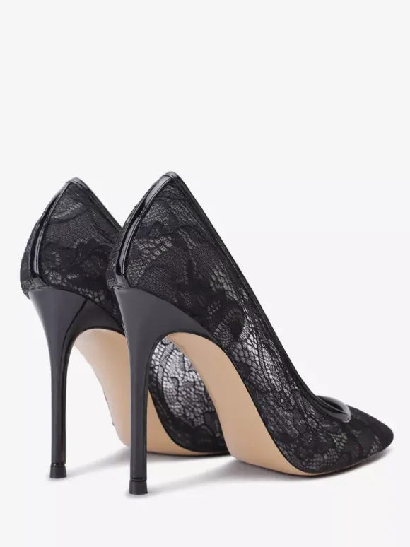 Escarpins noirs à bout pointu en dentelle à enfiler et à talons hauts