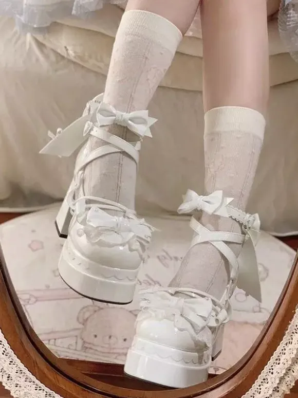 Escarpins Lolita Sweet vert clair à n艙uds en cuir PU à talons épais.