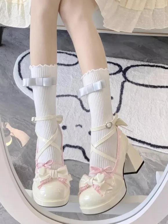 Escarpins plats Lolita classiques en cuir PU écru et blanc avec n艙uds