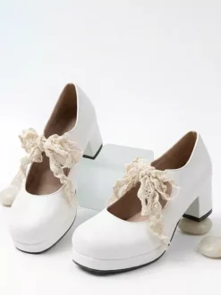 Escarpins Sweet Lolita Mary Jane à n艙uds violets bride en dentelle talon compensé en cuir verni