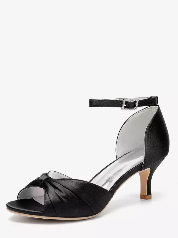 Escarpins à talon chaton en satin pour femmes chaussures de mariée à bout ouvert et bride à la cheville froncée