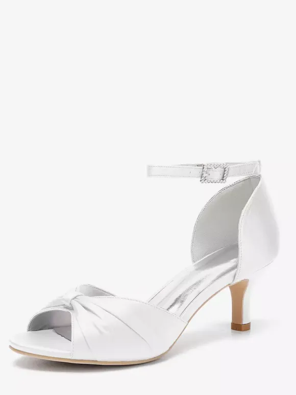 Escarpins à talon chaton en satin pour femmes chaussures de mariée à bout ouvert et bride à la cheville froncée