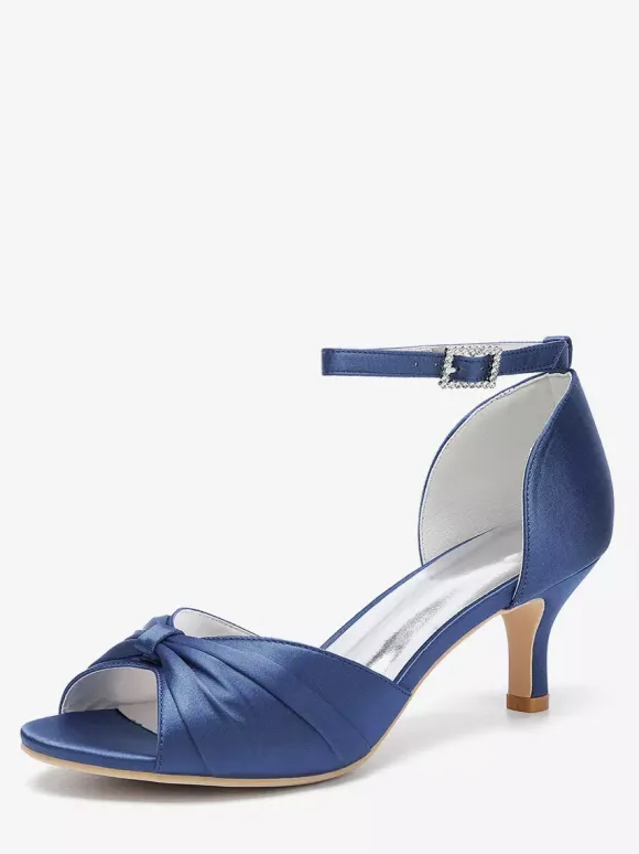 Escarpins à talon chaton en satin pour femmes chaussures de mariée à bout ouvert et bride à la cheville froncée