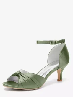 Escarpins à talon chaton en satin pour femmes chaussures de mariée à bout ouvert et bride à la cheville froncée