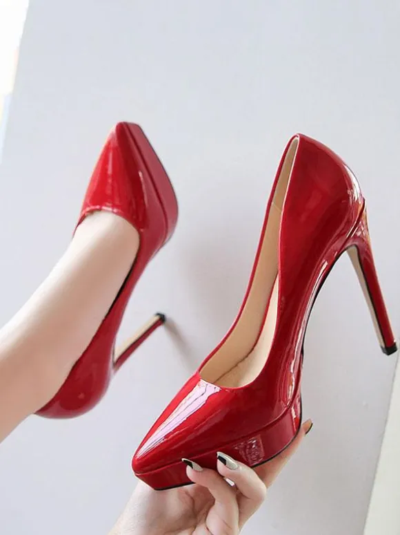 Escarpins à Talons Hauts avec Plateforme avec Bout Pointu en Cuir Synthétique Unicolore