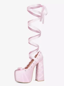 Escarpins à talons hauts roses à plateforme et bout rond avec n艙ud Lolita et lacets
