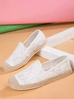 Espadrilles en dentelle pour femmes mocassins à enfiler à bout rond blancs