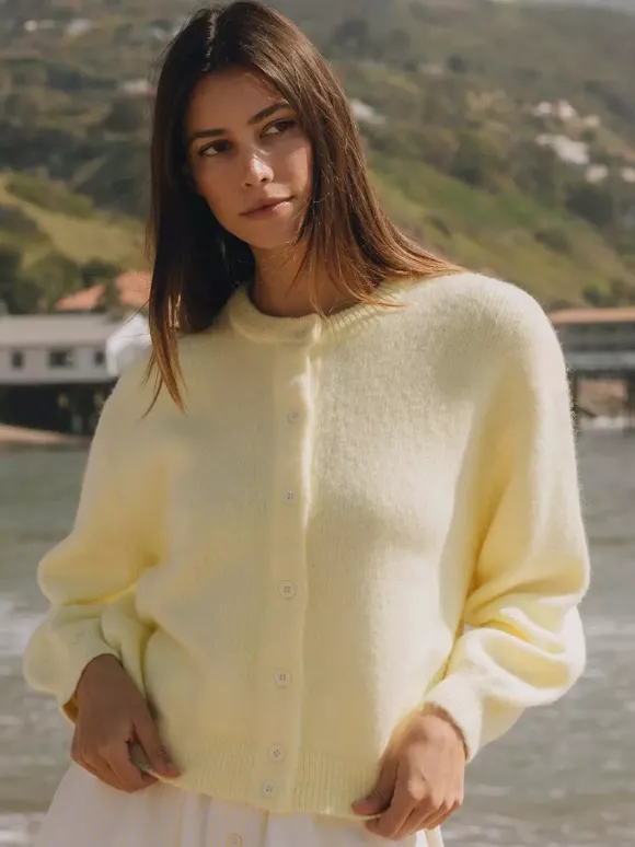 Gilet cardigan en maille à épaules tombantes et manches longues pour femme 2026