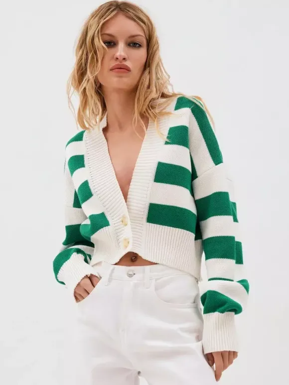 Gilet court rayé à col en V pull boutonné en maille pour femme 2026