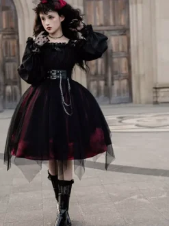 Gothique Lolita OP Robe Noir Bourgogne Vols Manches Longues Épaule Nu Lolita Une Pièce Robe