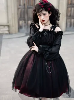 Gothique Lolita OP Robe Noir Bourgogne Vols Manches Longues Épaule Nu Lolita Une Pièce Robe