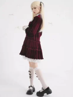 Halloween Robe Lolita en dentelle décolleté manches longues volants en velours robe gothique