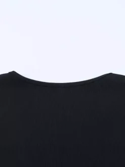 Haut à col V profond et bordure en dentelle pour femme - Chemisier noir sexy et ajusté - Style gothique - Collection printemps 2026