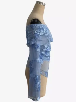 Haut à épaules dénudées en maille et manches longues avec broderie florale 3D pour femme 2026