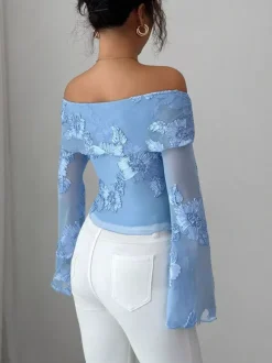 Haut à épaules dénudées en maille et manches longues avec broderie florale 3D pour femme 2026